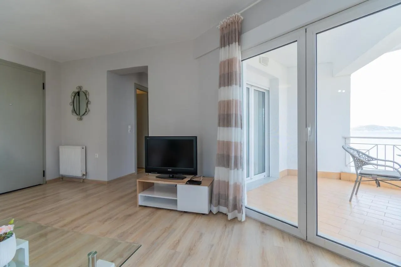 Anesis Seaview Apartment 2 Neos Marmaras
